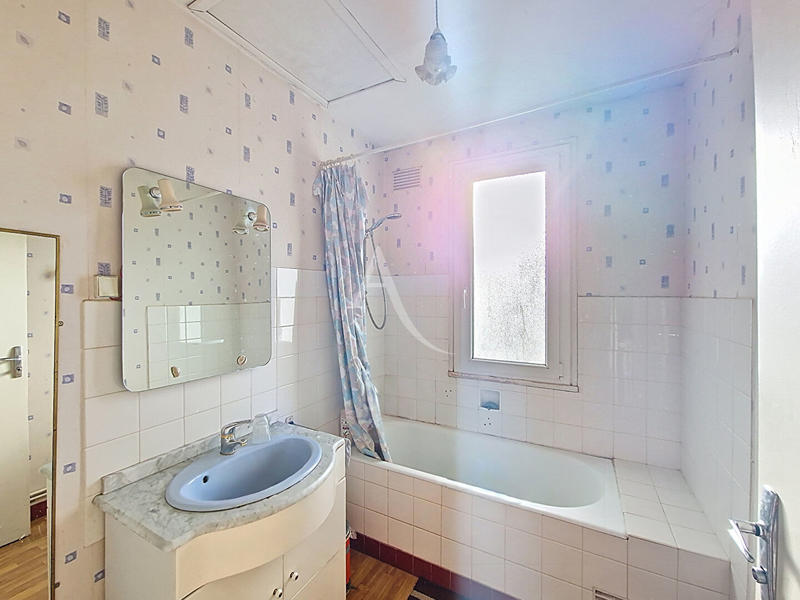 Maison - 112 m² - 6 pièces