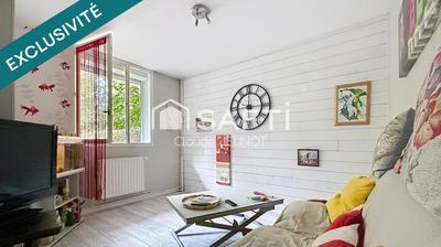 Appartement - 80 m² - 4 pièces