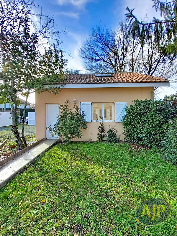 Maison - 193 m² - 6 pièces