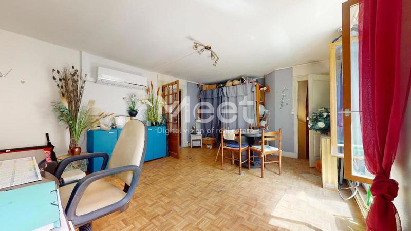 Beauté / Bien-être - 64 m² - 3 pièces