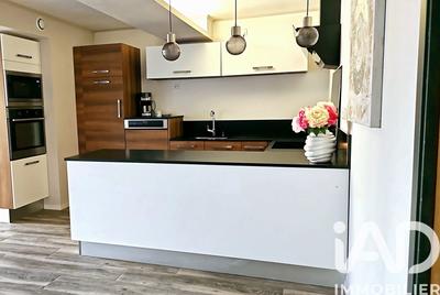 Appartement - 94 m² - 3 pièces