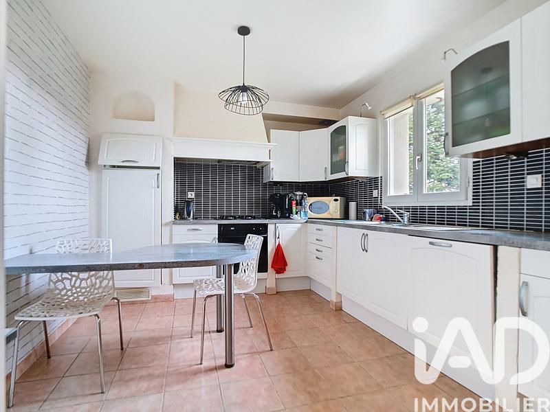 Maison - 110 m² - 2 pièces