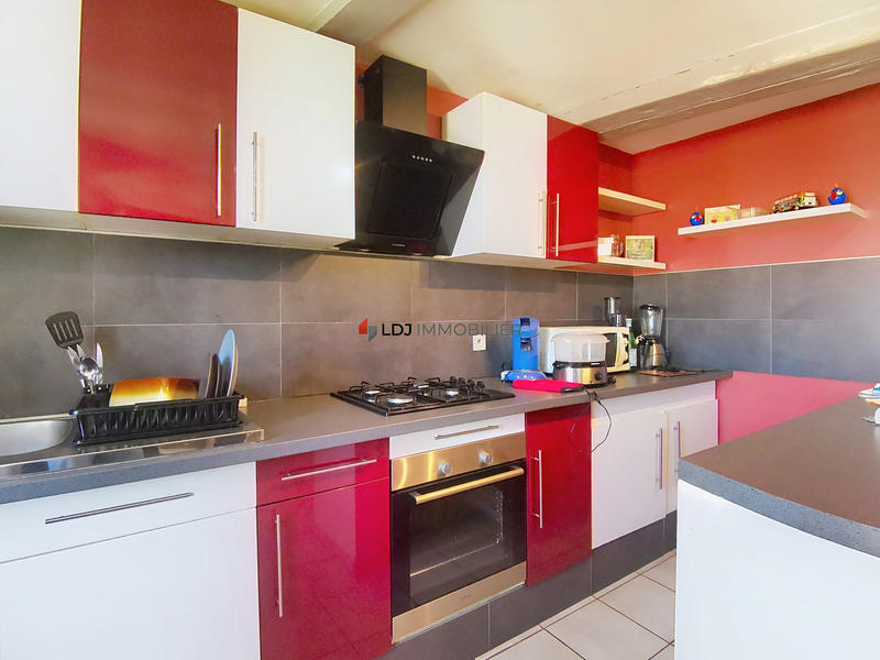 Maison - 120 m² - 4 pièces