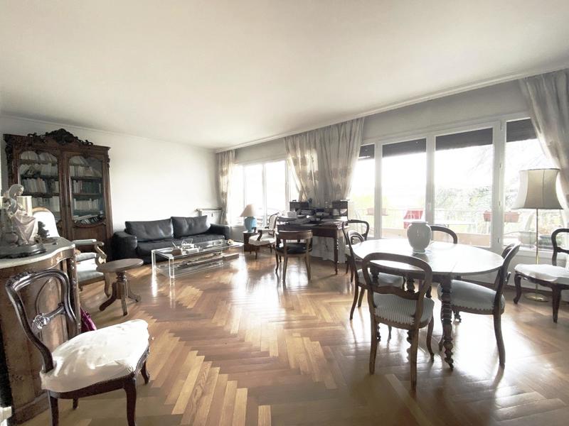 Appartement - 115 m² - 5 pièces