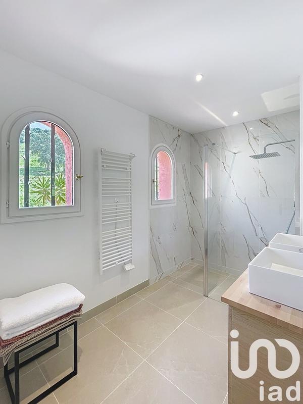 Maison - 127 m² - 5 pièces