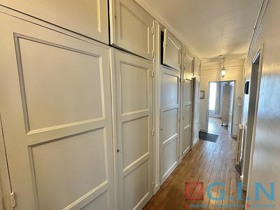 Appartement - 84 m² - 3 pièces