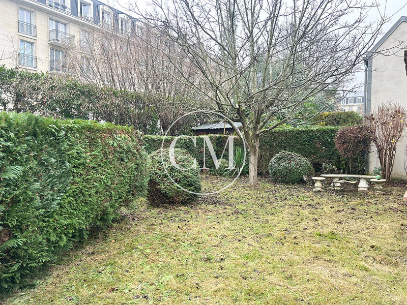 Maison - 208 m² - 4 pièces