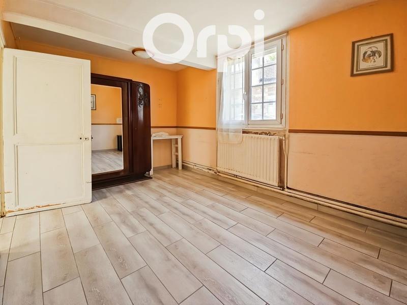 Maison - 104 m² - 6 pièces