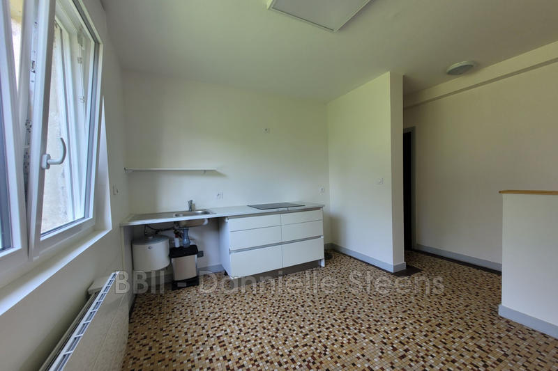 Appartement - 80 m² - 3 pièces