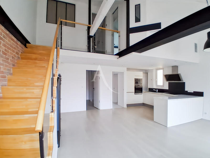 Appartement - 80 m² - 3 pièces