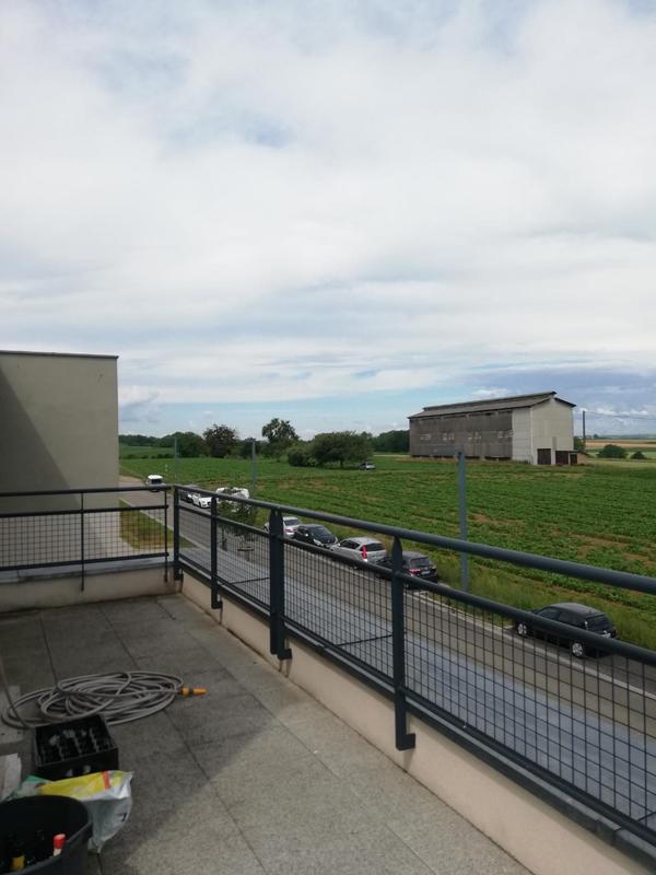 Appartement - 75 m² - 3 pièces