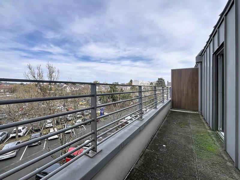 Appartement - 72 m² - 3 pièces