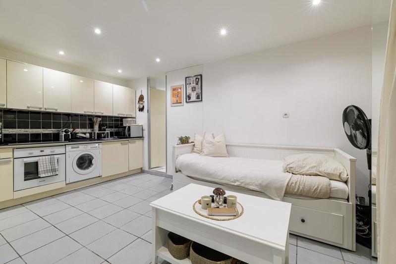 Studio - 19 m² - 1 pièce