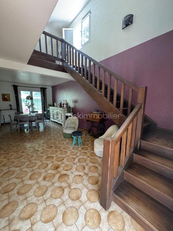 Maison - 141 m² - 6 pièces