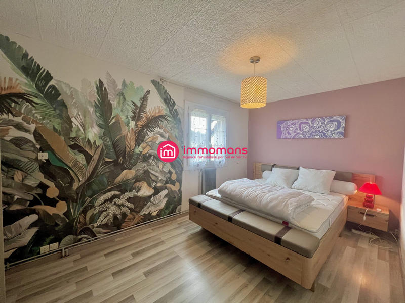 Maison - 90 m² - 5 pièces