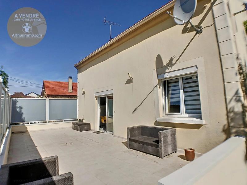 Maison - 135 m² - 8 pièces