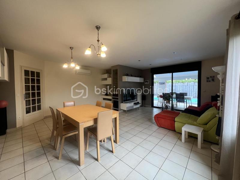 Maison - 131 m² - 6 pièces