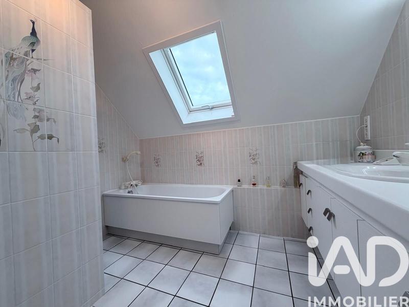 Maison - 152 m² - 7 pièces