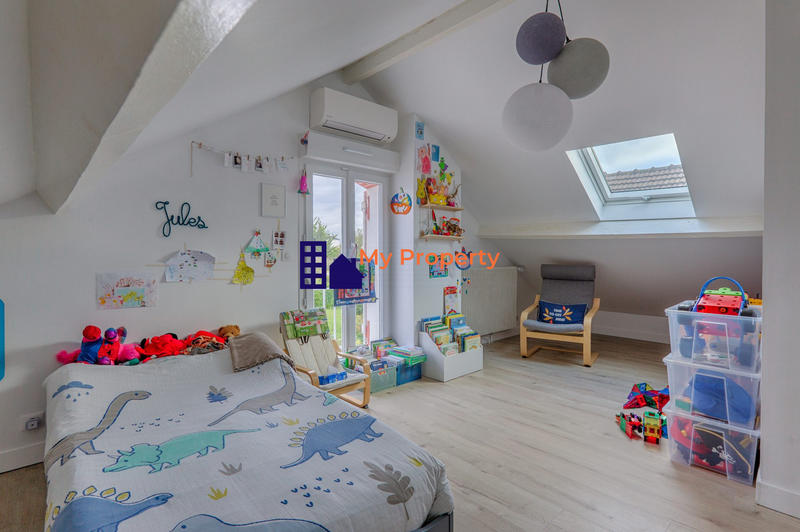 Maison - 115 m² - 6 pièces