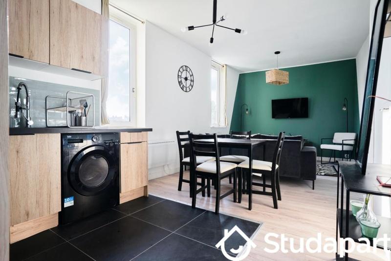 Chambre - 12 m² - 1 pièce