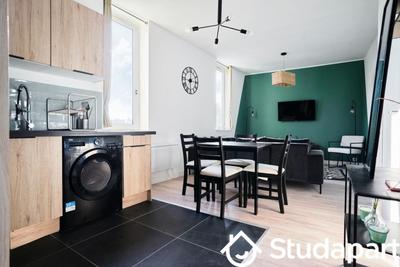 Chambre - 12 m² - 1 pièce