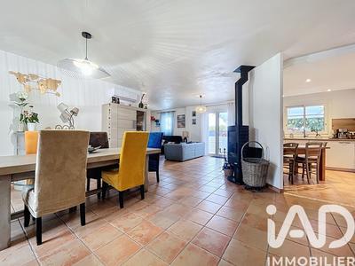 Maison - 120 m² - 5 pièces