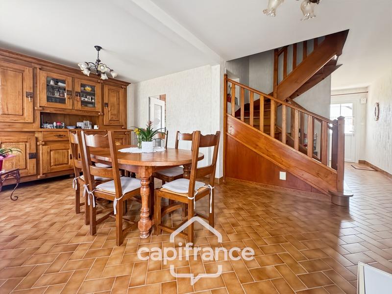 Maison - 106 m² - 5 pièces