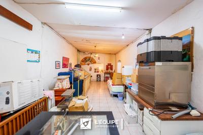 Immeuble - 193 m² - 8 pièces