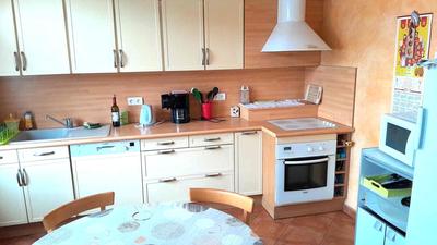 Maison - 152 m² - 8 pièces