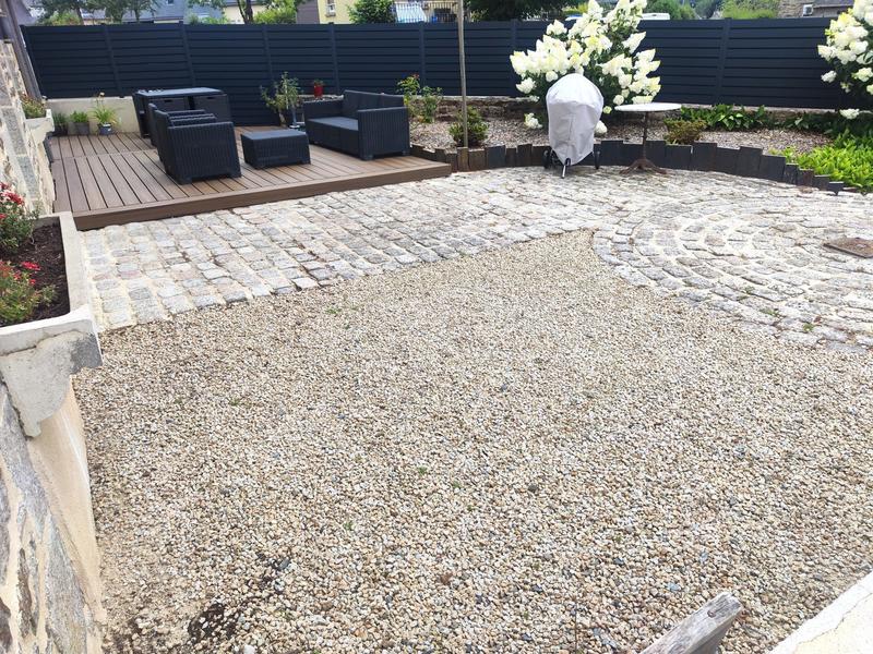 Maison - 305 m² - 9 pièces