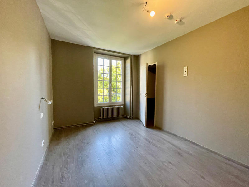 Hôtel particulier - 452 m² - 19 pièces