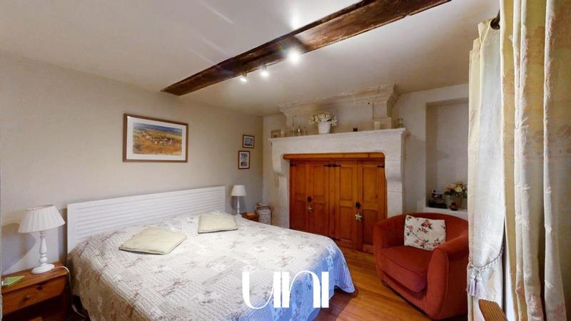 Maison - 341 m² - 10 pièces