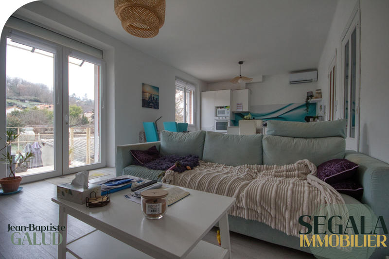 Maison - 140 m² - 5 pièces