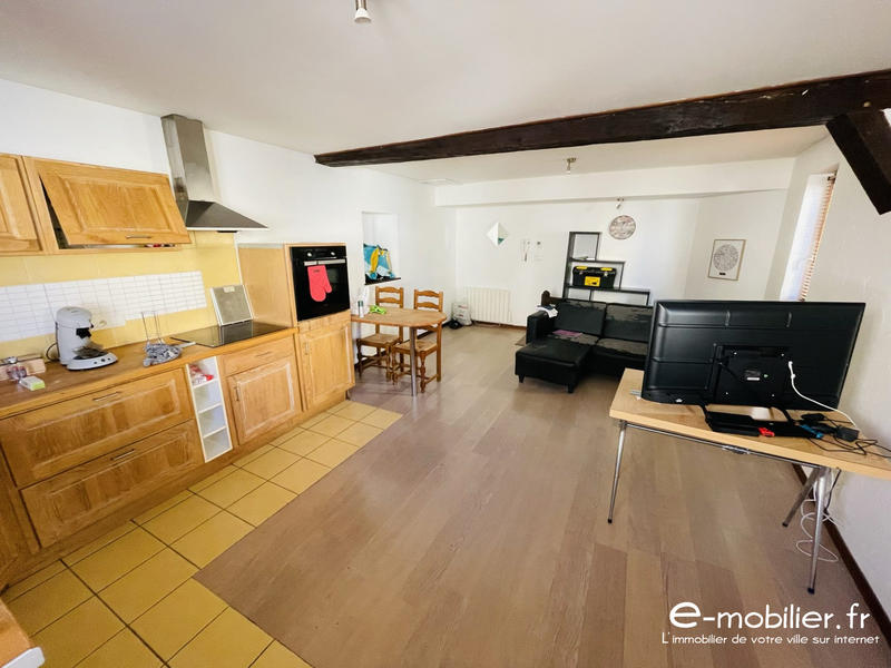 Immeuble - 65 m²