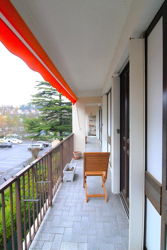 Appartement - 99 m² - 5 pièces