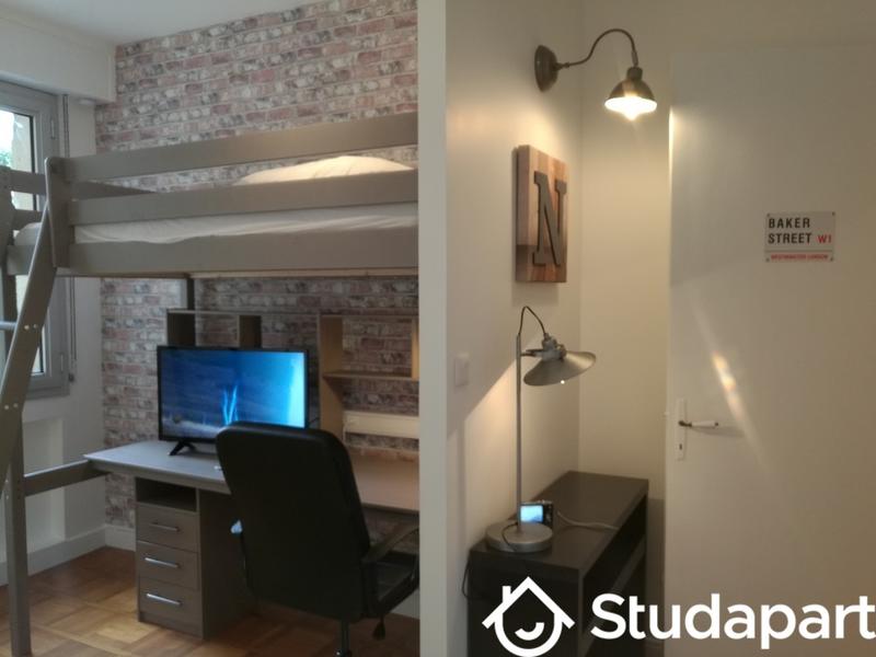 Appartement - 96 m² - 1 pièce