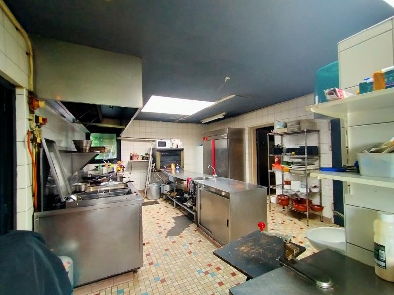 Local commercial - 380 m² - 8 pièces