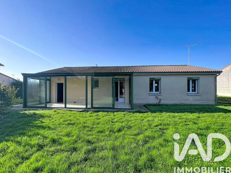 Maison - 96 m² - 4 pièces