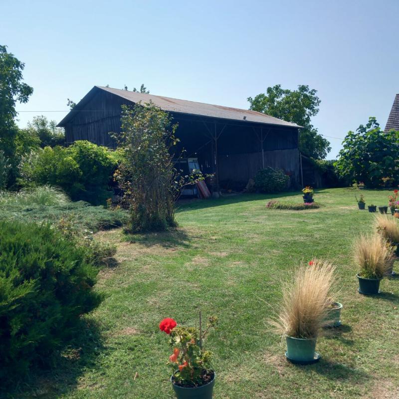 Maison - 143 m² - 9 pièces