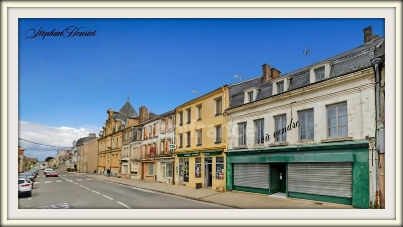 Immeuble - 210 m² - 6 pièces