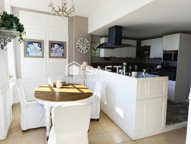 Maison - 164 m² - 5 pièces