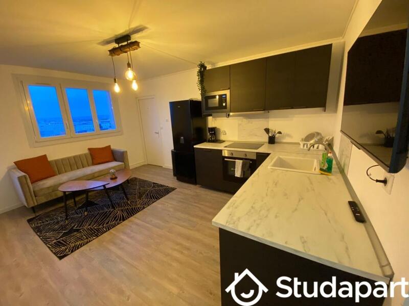 Chambre - 13 m² - 1 pièce