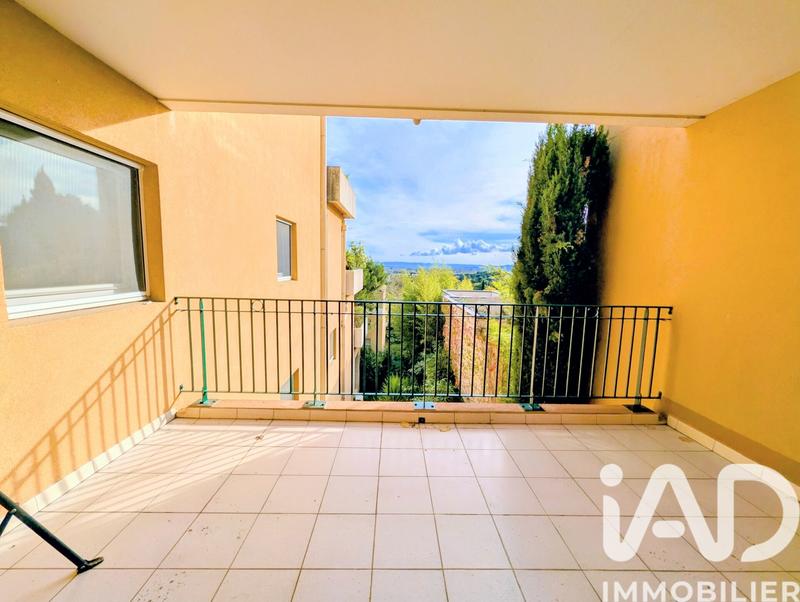 Appartement - 95 m² - 4 pièces