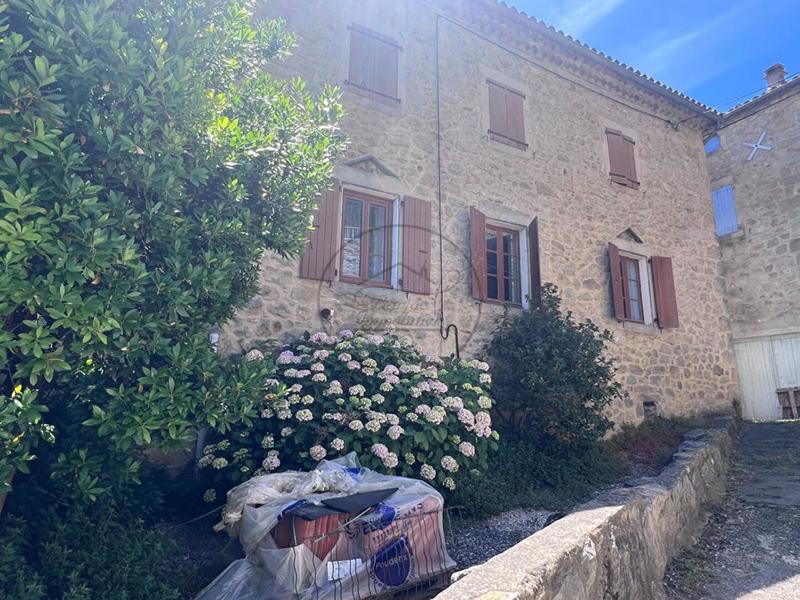 Maison provençale - 120 m² - 4 pièces