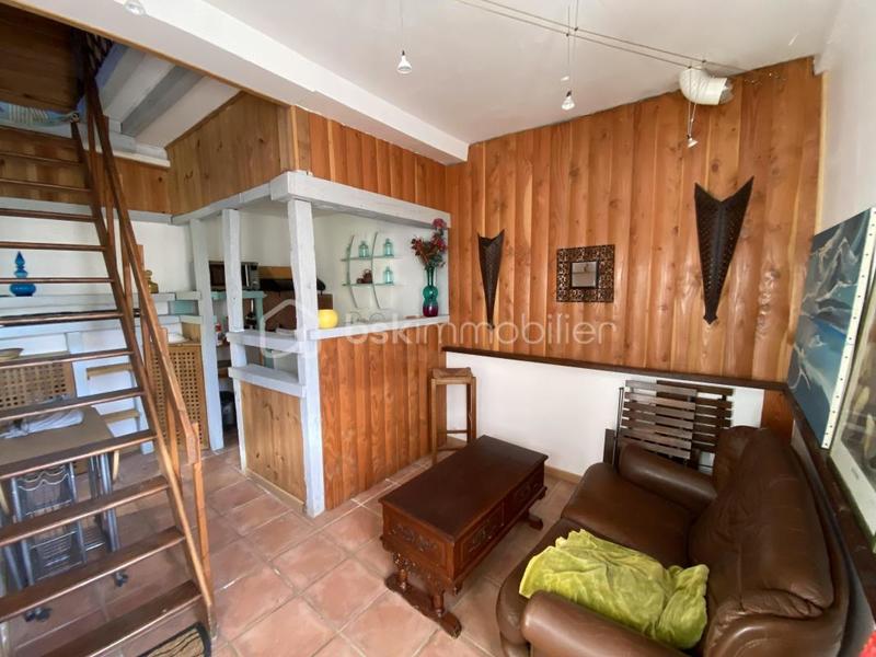 Demeure - 295 m² - 5 pièces