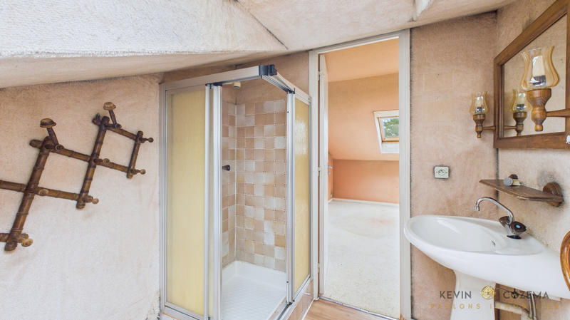 Maison - 145 m² - 8 pièces