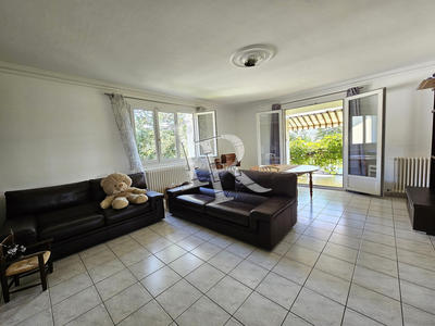 Maison - 105 m² - 4 pièces