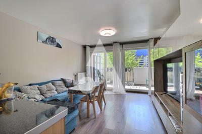 Appartement - 57 m² - 3 pièces