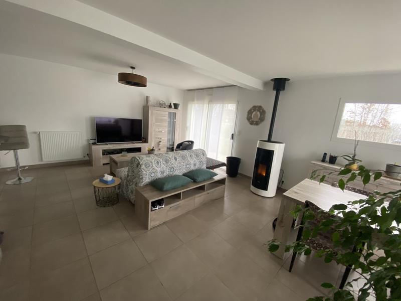 Maison - 95 m² - 6 pièces