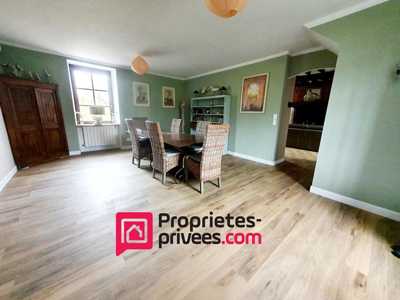 Maison - 190 m² - 9 pièces